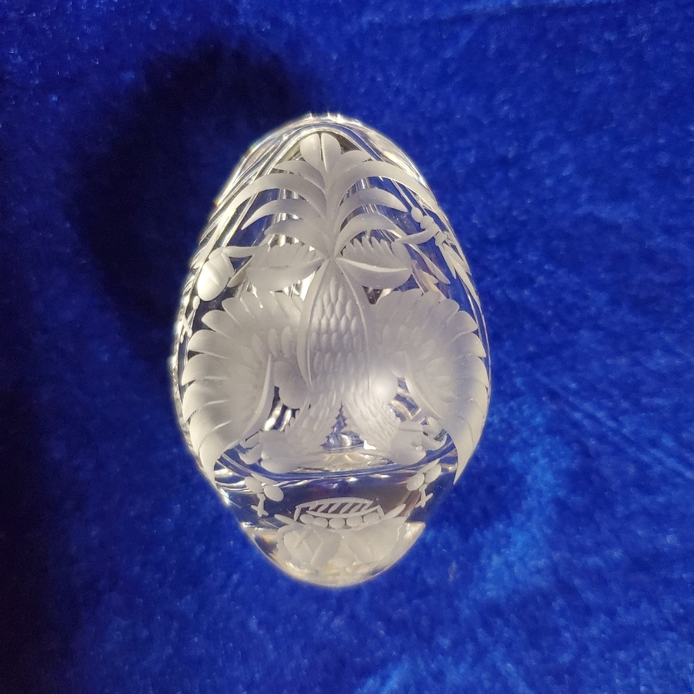 Double Headed Eagle Glass Style Egg 4